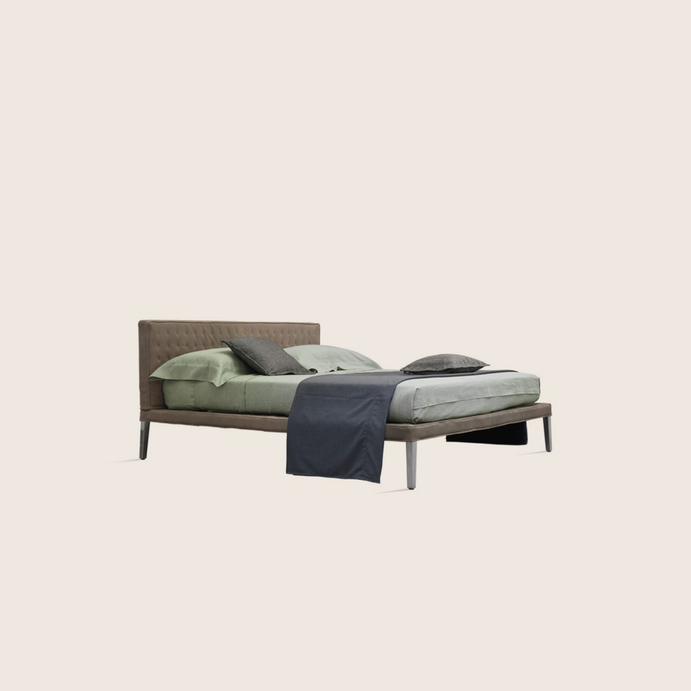 Horm Ebridi Quilted Headboard