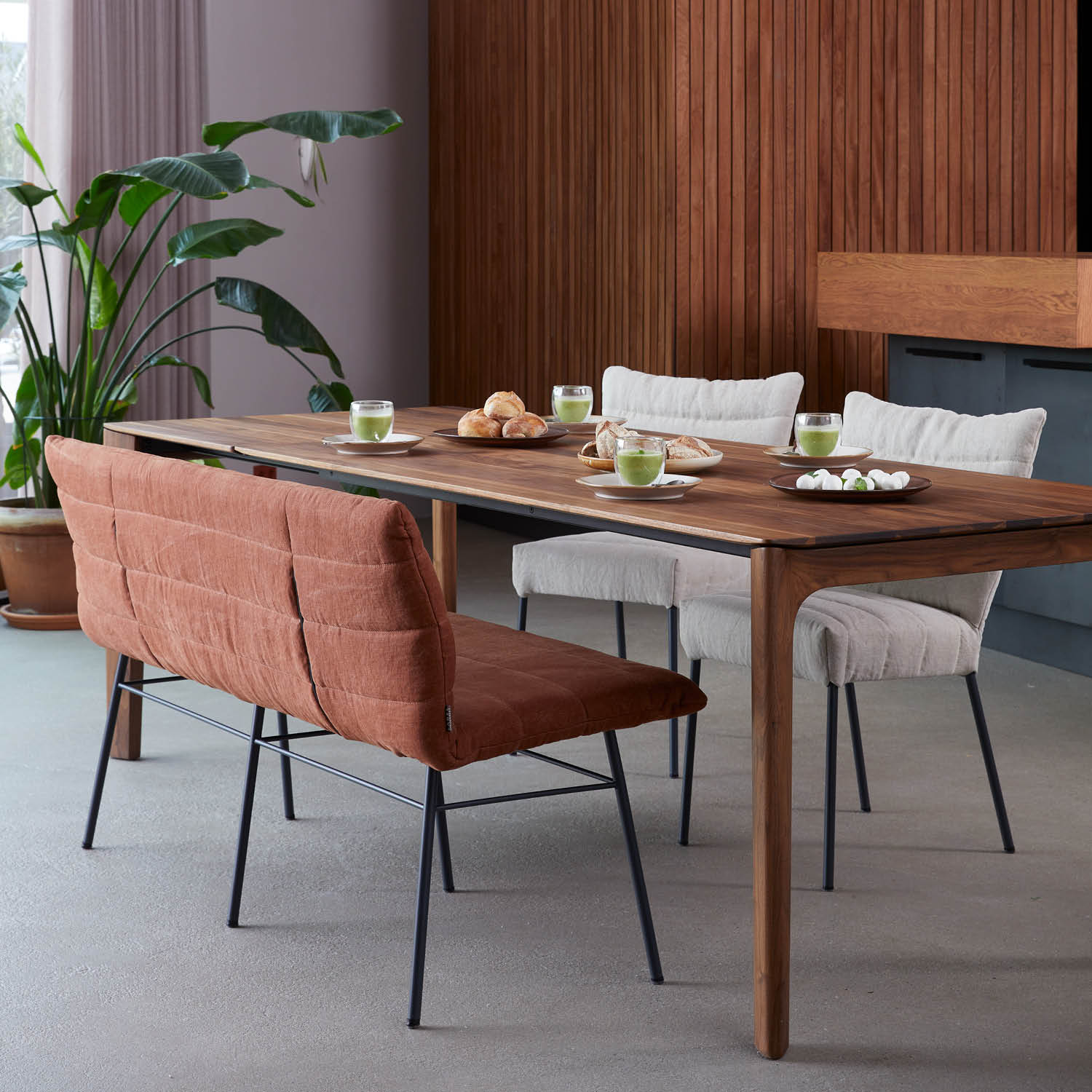 Label van den Berg Cocoon Bench Dining Room Bench