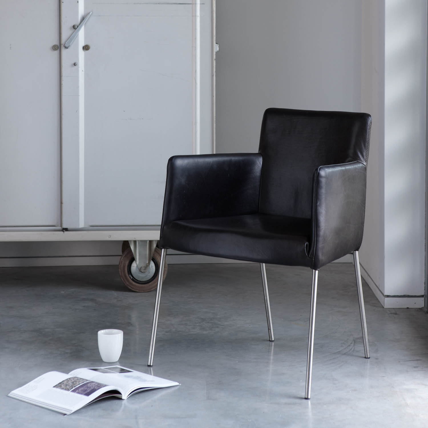Label van den Berg Tiba Dining Chair