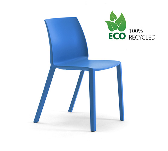 Leyform CHAIRS MADE WITH RECYCLED AND RECYCLABLE PLASTIC