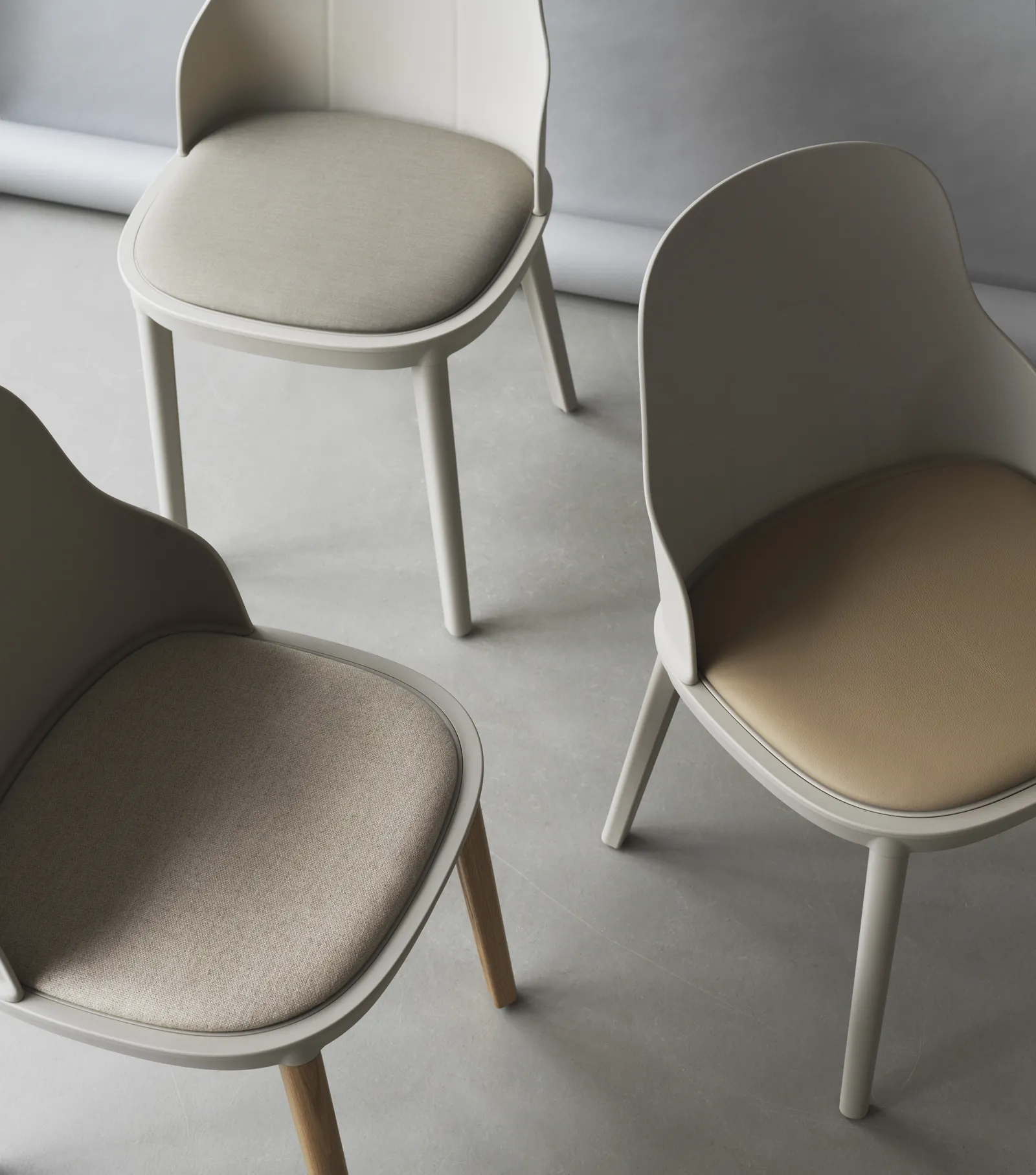 Normann Copenhagen Allez Stuhl gepolstert Canvas, schwarz/polypropylen – Bild 4