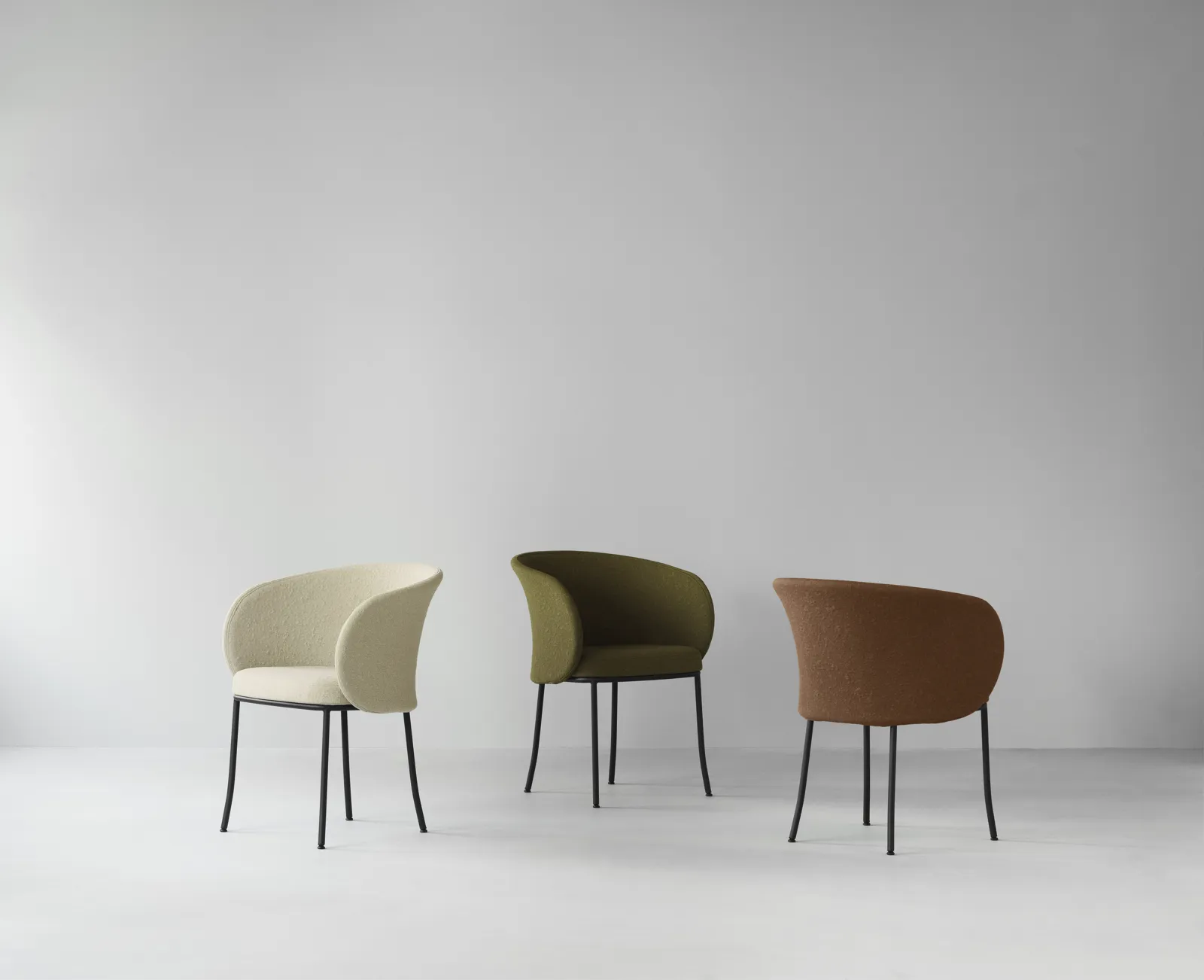 Normann Copenhagen Knit Armchair Black Steel Olive – Bild 4