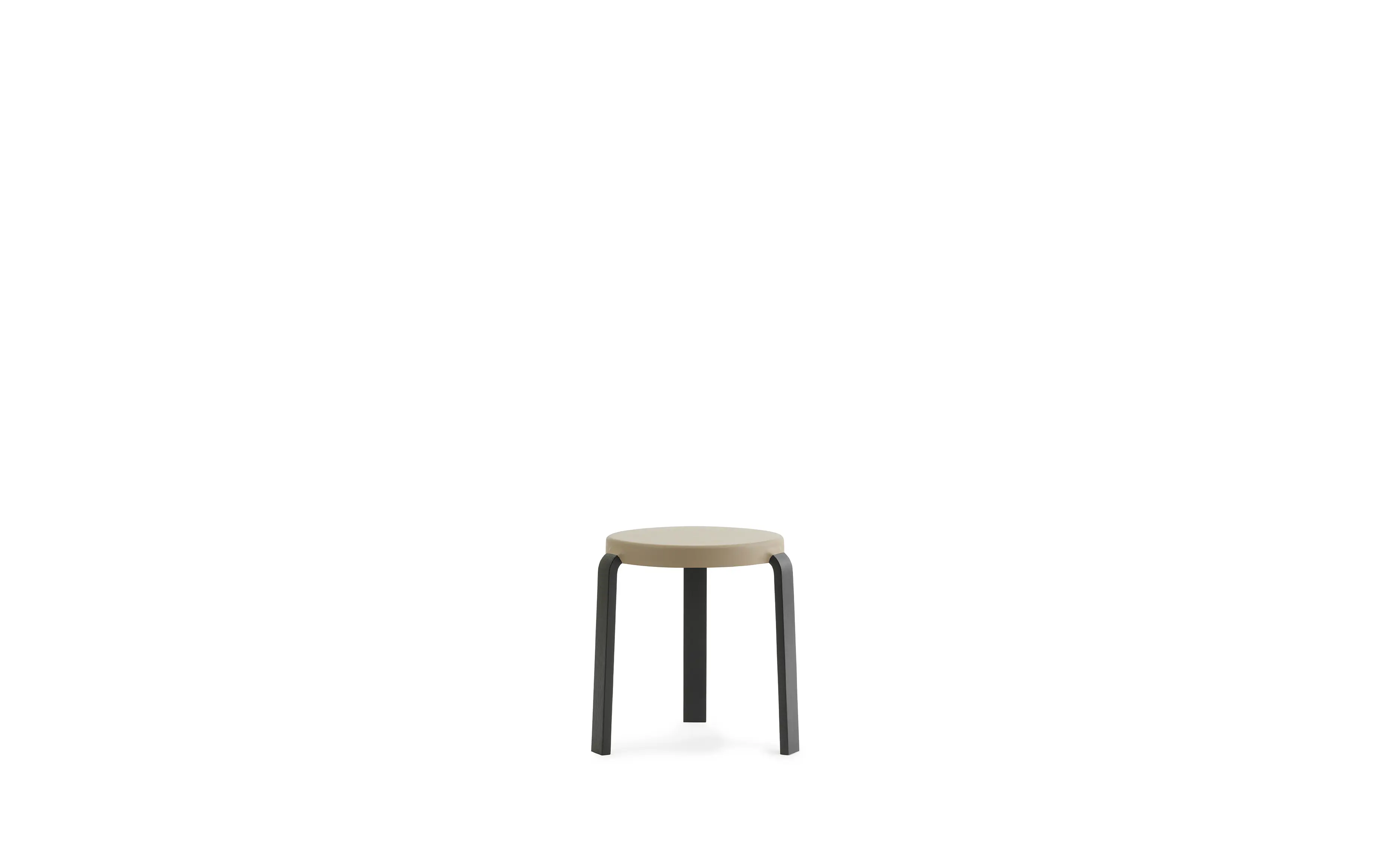 Normann Copenhagen Tap Stool Black oak/ sand – Bild 2