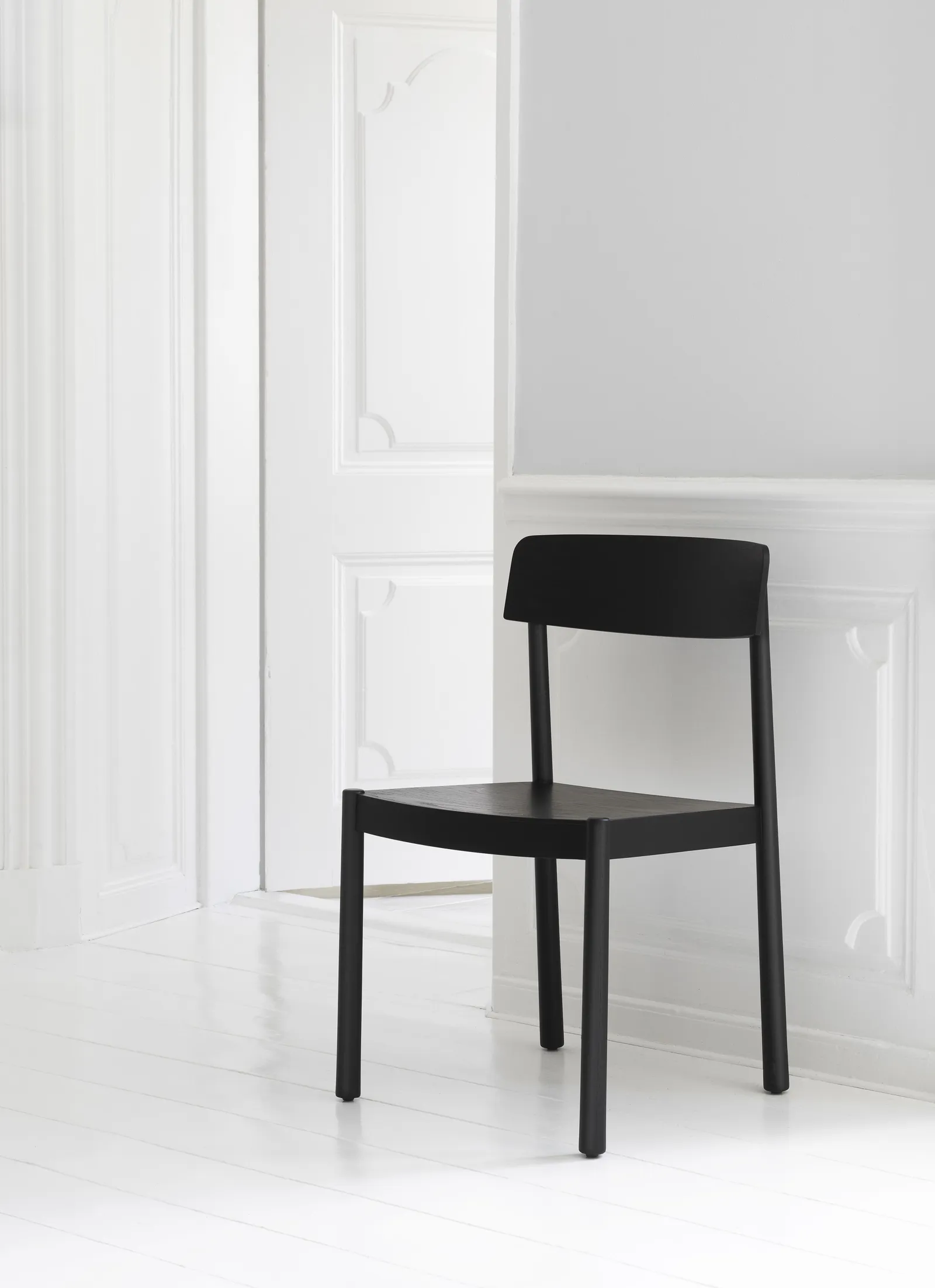 Normann Copenhagen Timb Chair Upholstery, Black/ Black leather – Bild 3